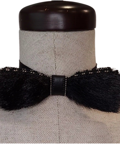 Black Sealskin Bowtie with alternating beads color by Christina King - Taalrumiq (1)