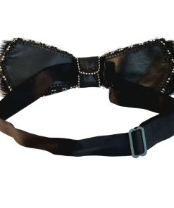 Black Sealskin Bowtie with alternating beads color by Christina King - Taalrumiq (3)