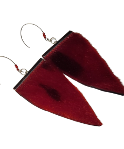 Boucles d’oreilles en peau de phoque rouge