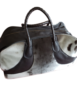 Harp Seal Carrying Bag_Cheryl Fennel_Snowfly (2)