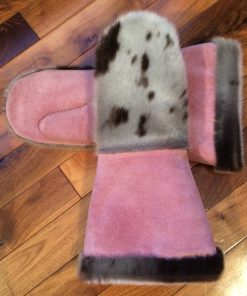 Moosehide And Sealskin Gauntlet Mitts (Made to Order)